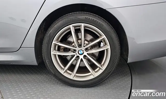 BMW 5 серия 2017 2.0 автомат (гидро), миниатюра 7 BMW 5 серия 2017 2.0 автомат (гидро), миниатюра 7