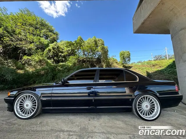 BMW 7 серия, 2001, 180 900 км