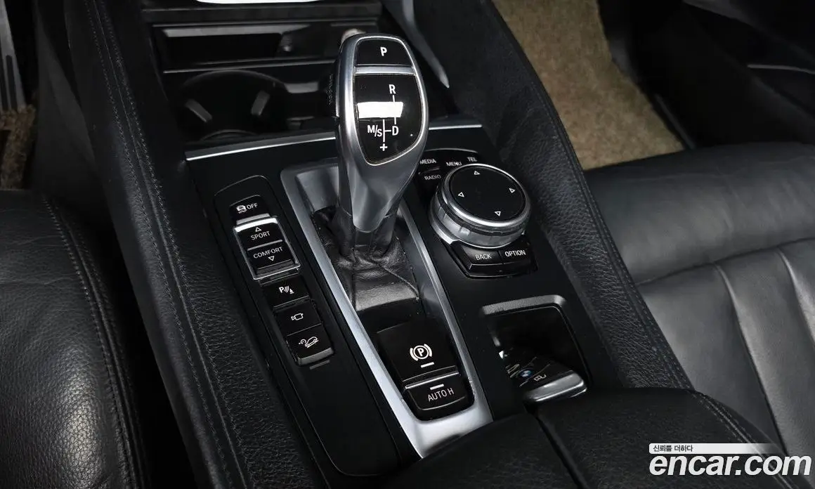 BMW X6 2015 3.0 автомат (гидро), фото 9