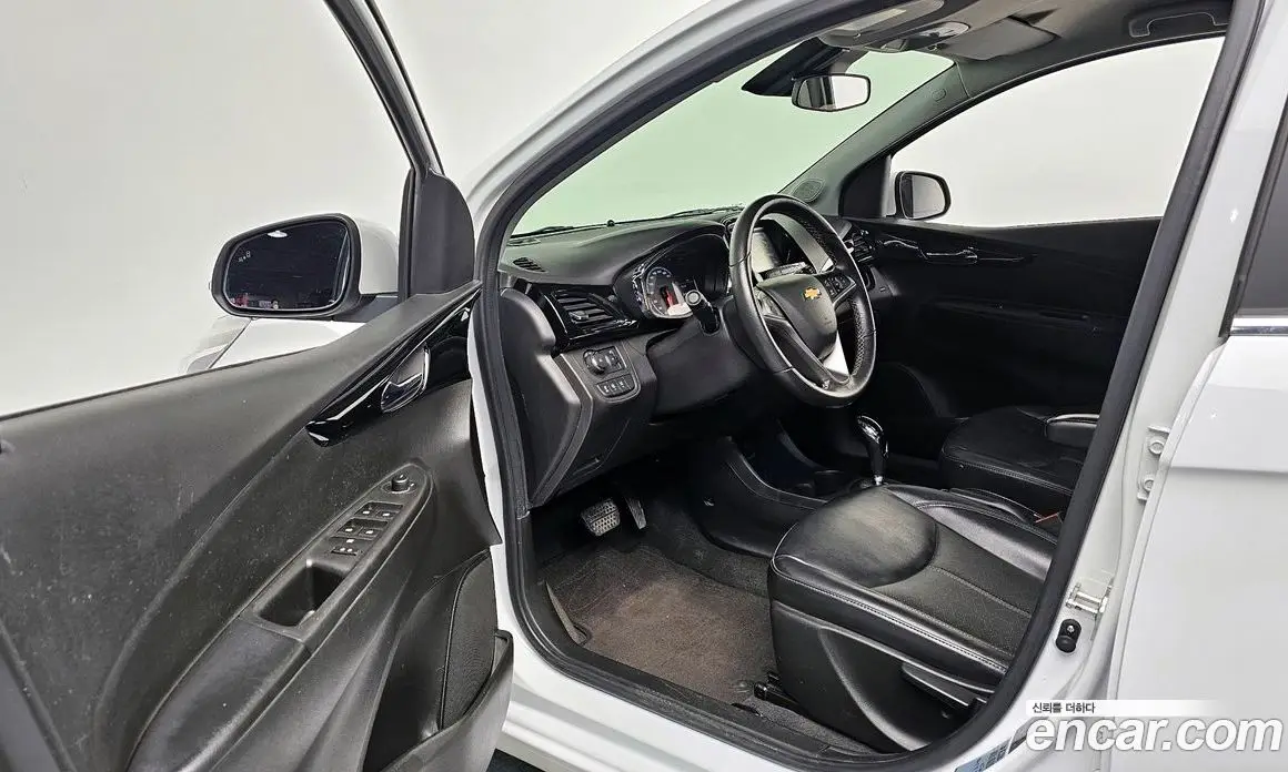 Chevrolet Spark 2016 1.0 автомат (гидро), фото 11