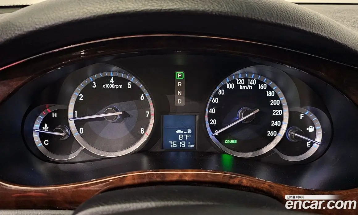 Hyundai Genesis 2010 3.3 автомат (гидро), фото 8