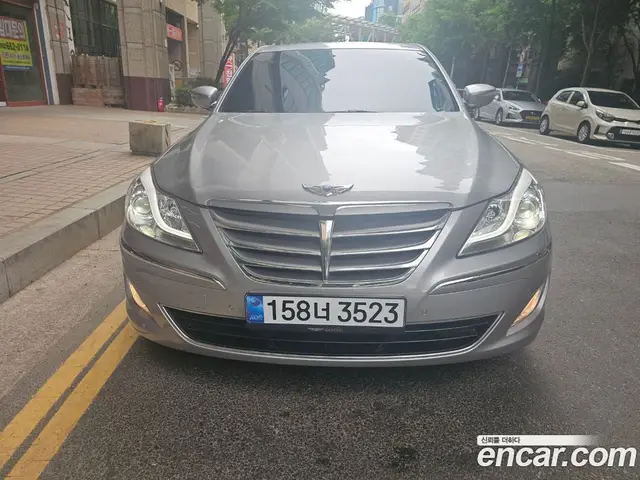 Hyundai Genesis 2012 3.3 автомат (гидро), миниатюра 3