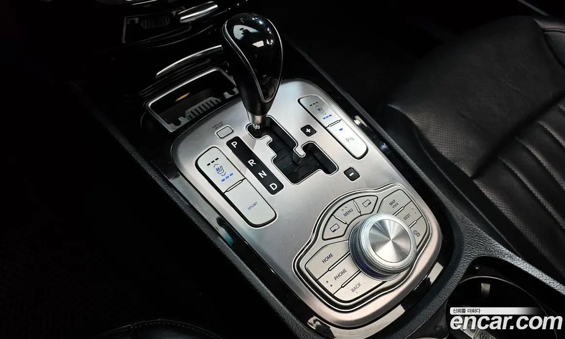 Hyundai Genesis 2013 3.8 автомат (гидро), фото 9