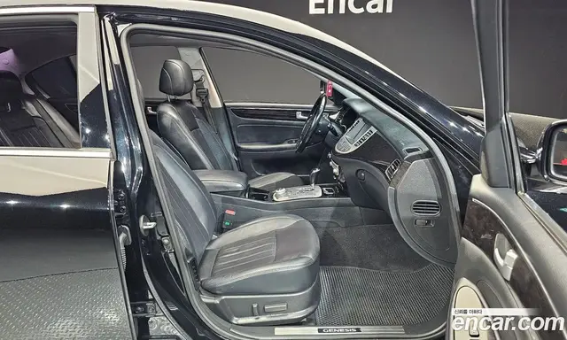 Hyundai Genesis 2013 3.8 автомат (гидро), миниатюра 10