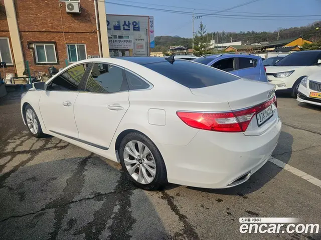 Hyundai Grandeur 2012 3.0 автомат (гидро), миниатюра 2 Hyundai Grandeur 2012 3.0 автомат (гидро), миниатюра 2