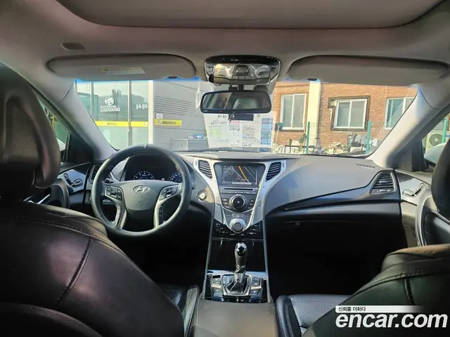 Hyundai Grandeur 2012 3.0 автомат (гидро), миниатюра 7 Hyundai Grandeur 2012 3.0 автомат (гидро), миниатюра 7