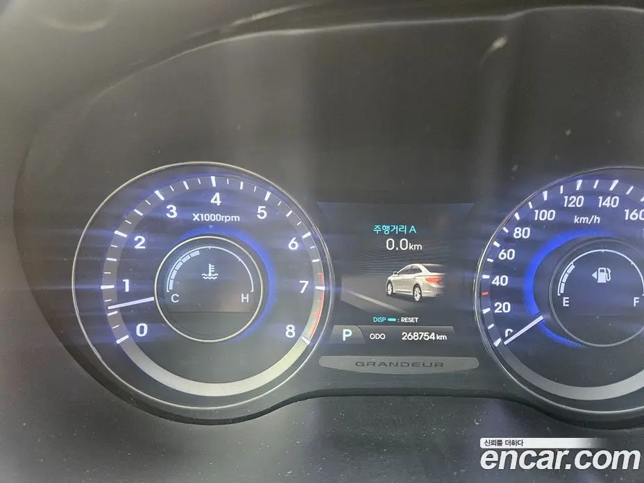 Hyundai Grandeur 2012 3.0 автомат (гидро), фото 8 Hyundai Grandeur 2012 3.0 автомат (гидро), фото 8