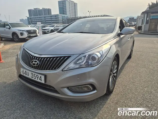 Hyundai Grandeur 2013 3.0 автомат (гидро), миниатюра 2