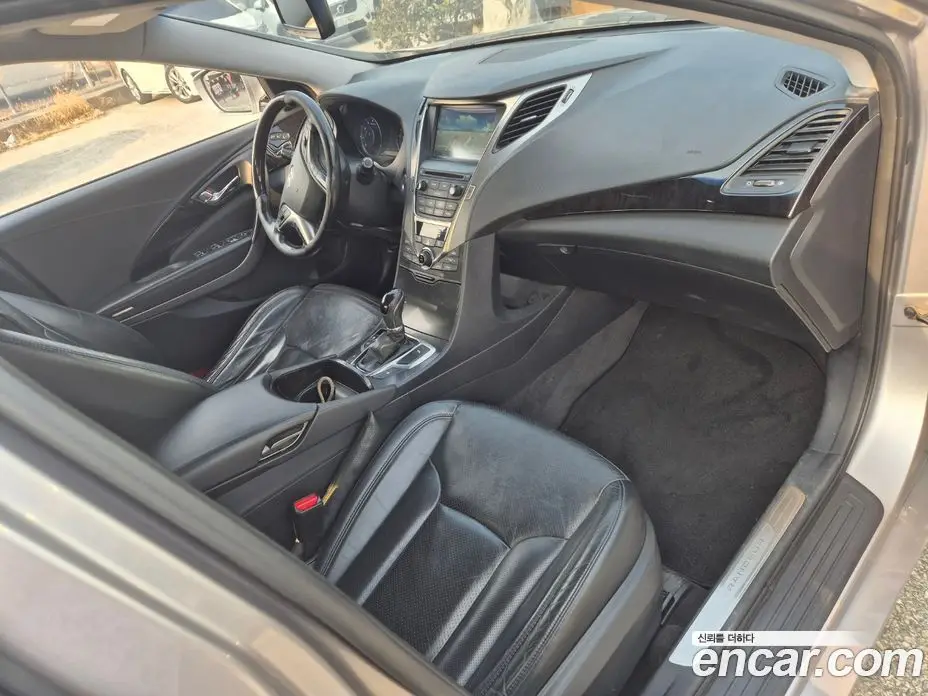 Hyundai Grandeur 2013 3.0 автомат (гидро), фото 13