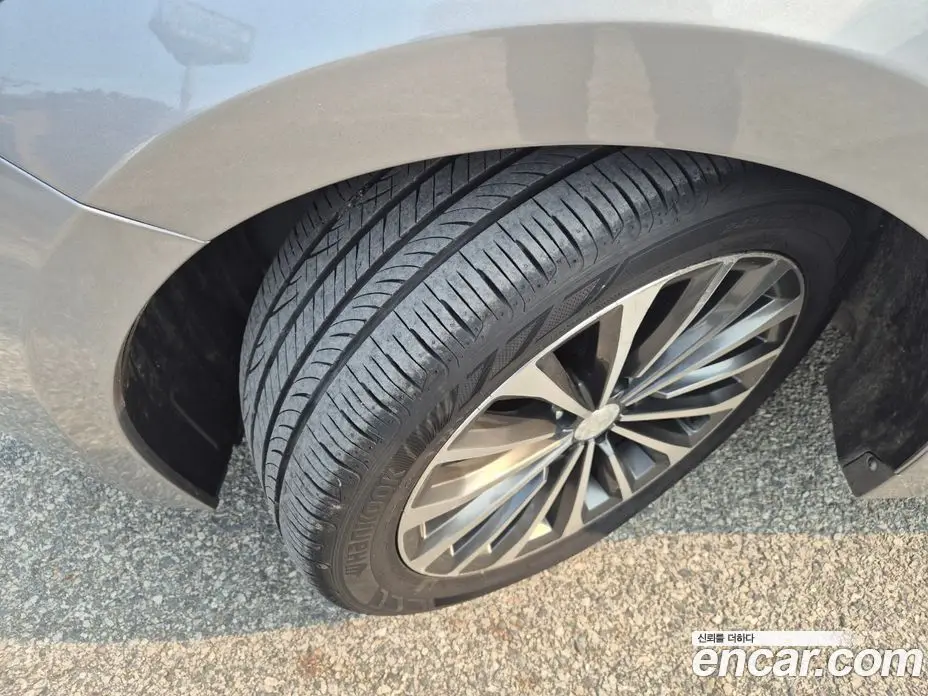 Hyundai Grandeur 2013 3.0 автомат (гидро), фото 16