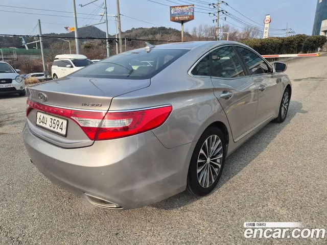 Hyundai Grandeur 2013 3.0 автомат (гидро), миниатюра 4