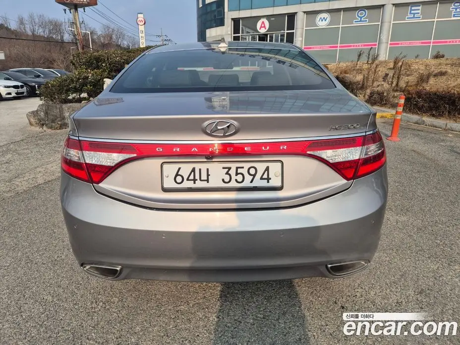 Hyundai Grandeur 2013 3.0 автомат (гидро), фото 5