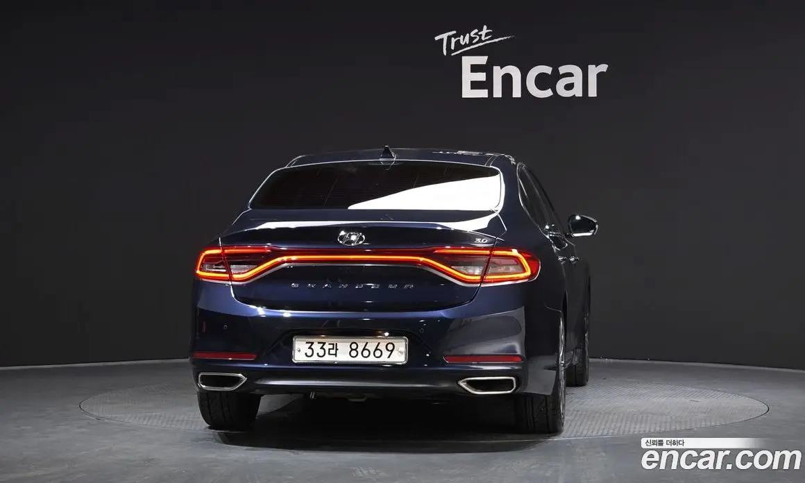 Hyundai Grandeur 2017 3.0 автомат (гидро), фото 4