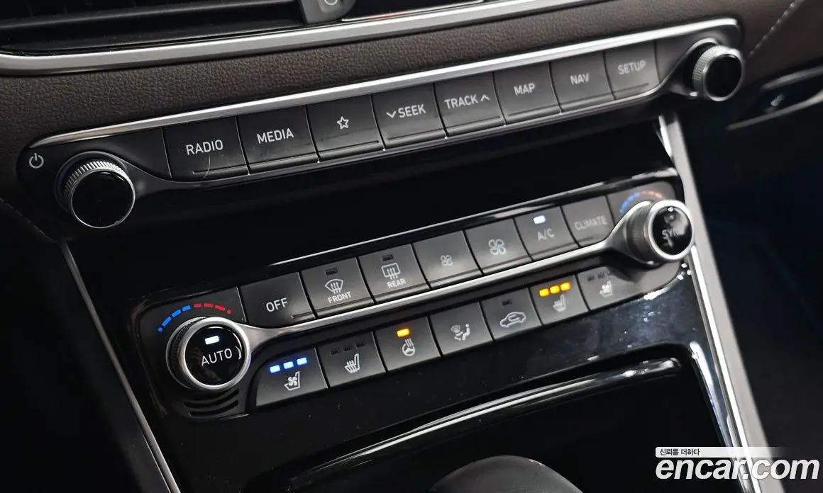 Hyundai Grandeur 2017 2.2 автомат (гидро), фото 19