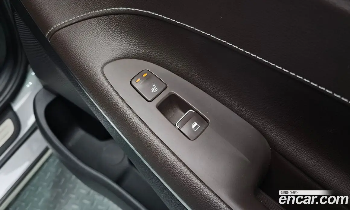 Hyundai Grandeur 2017 2.2 автомат (гидро), фото 20