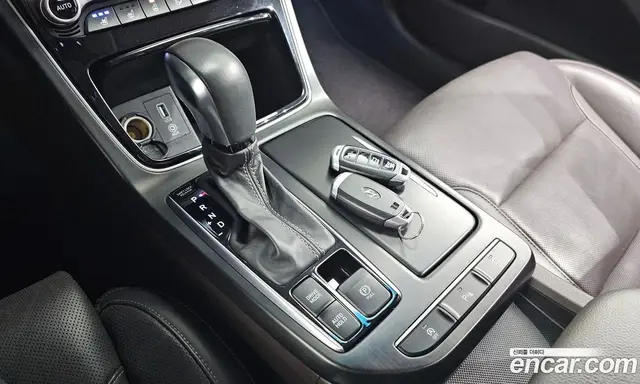 Hyundai Grandeur 2017 2.2 автомат (гидро), миниатюра 9