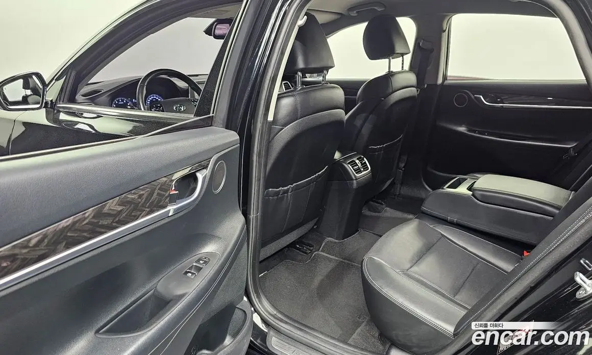 Hyundai Grandeur 2019 2.4 автомат (гидро), фото 11