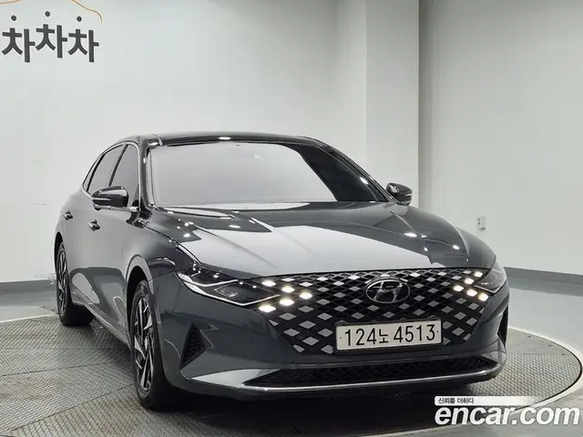 Hyundai Grandeur 2022 2.4 автомат (гидро), миниатюра 4 Hyundai Grandeur 2022 2.4 автомат (гидро), миниатюра 4