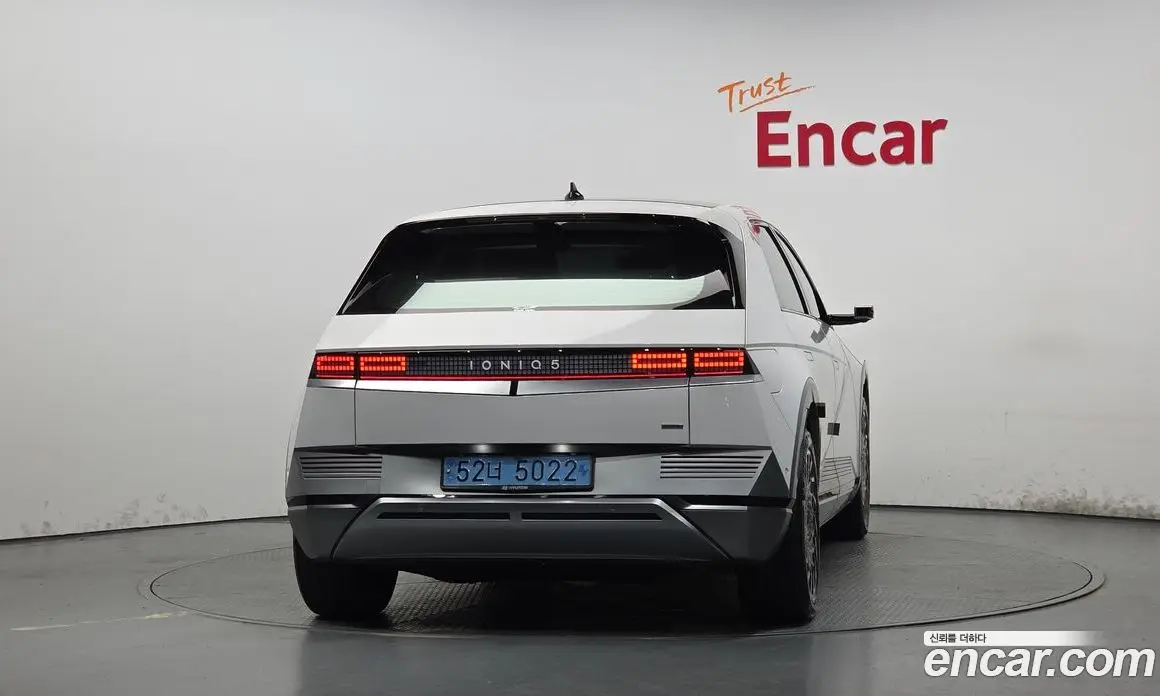 Hyundai Ioniq 5 2022 0.1 автомат (гидро), фото 4