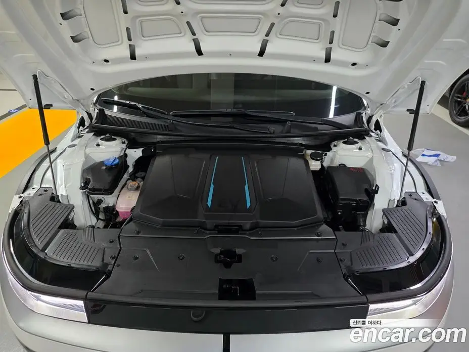 Hyundai Ioniq 5 2024 0.1 автомат (гидро), фото 6
