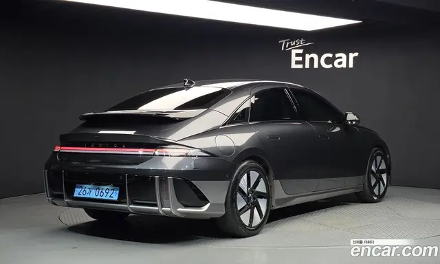 Hyundai Ioniq 6 2024 0.1 автомат (гидро), миниатюра 2
