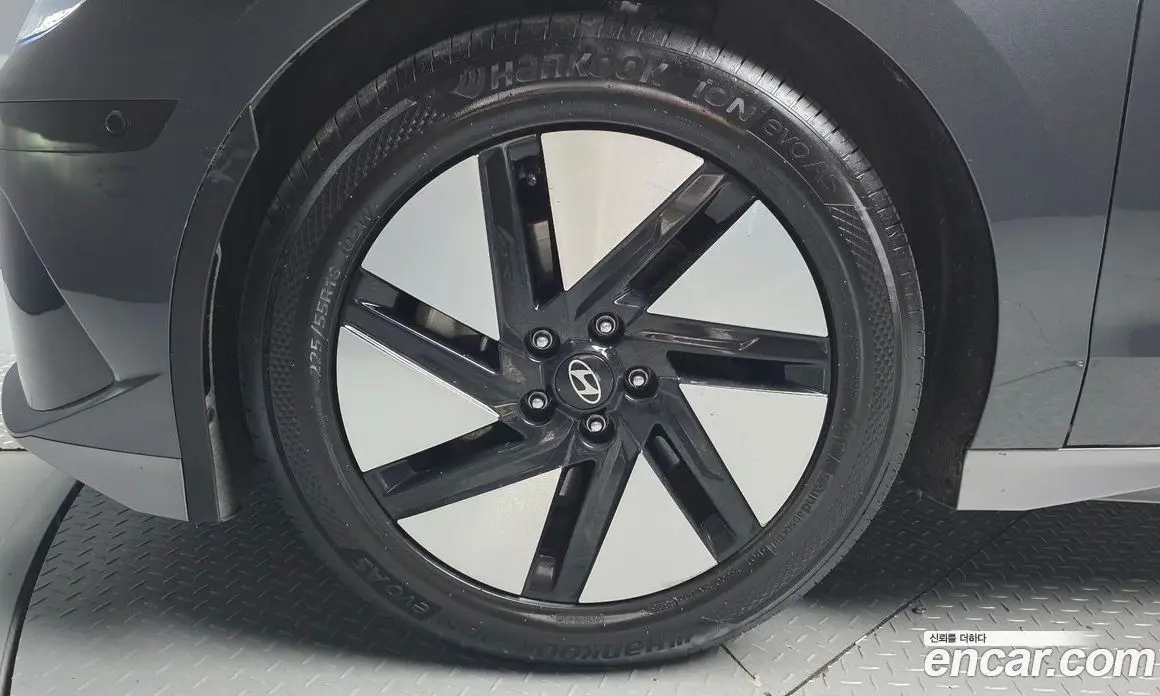 Hyundai Ioniq 6 2024 0.1 автомат (гидро), фото 5