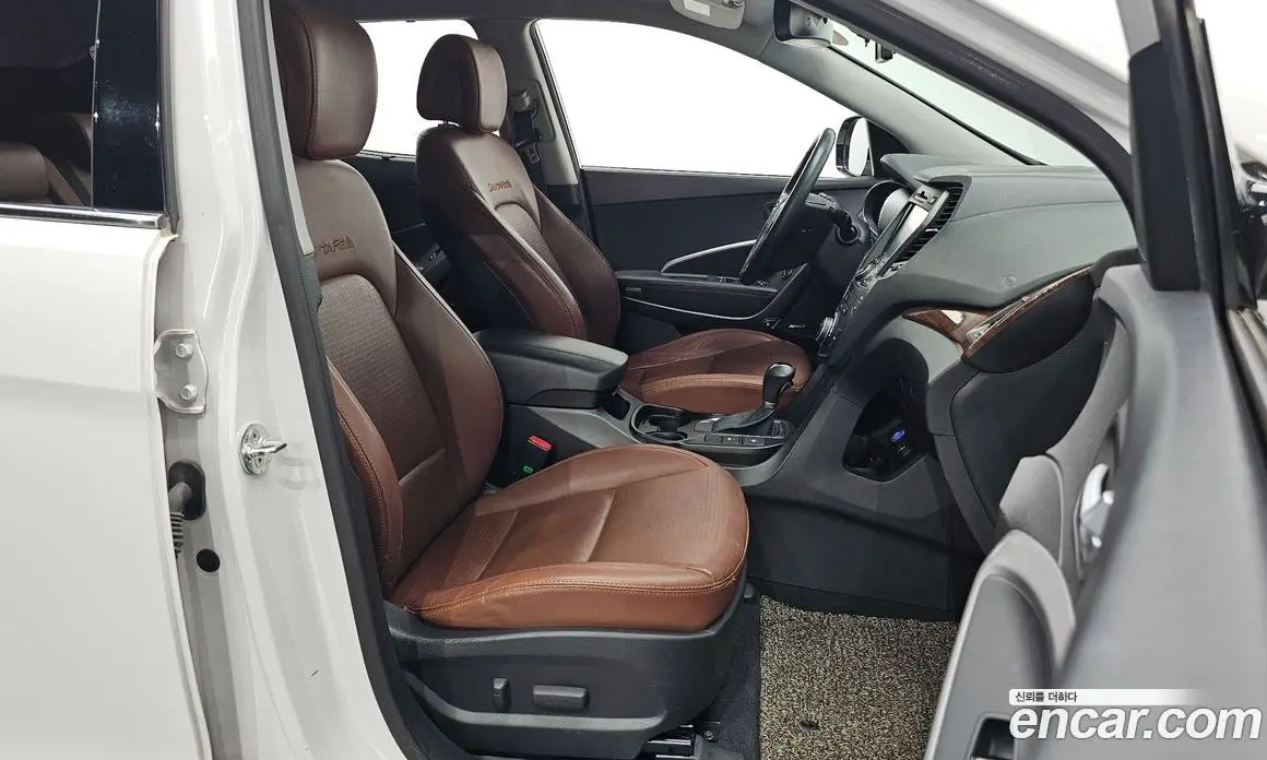 Hyundai Santa Fe 2014 2.0 автомат (гидро), фото 13