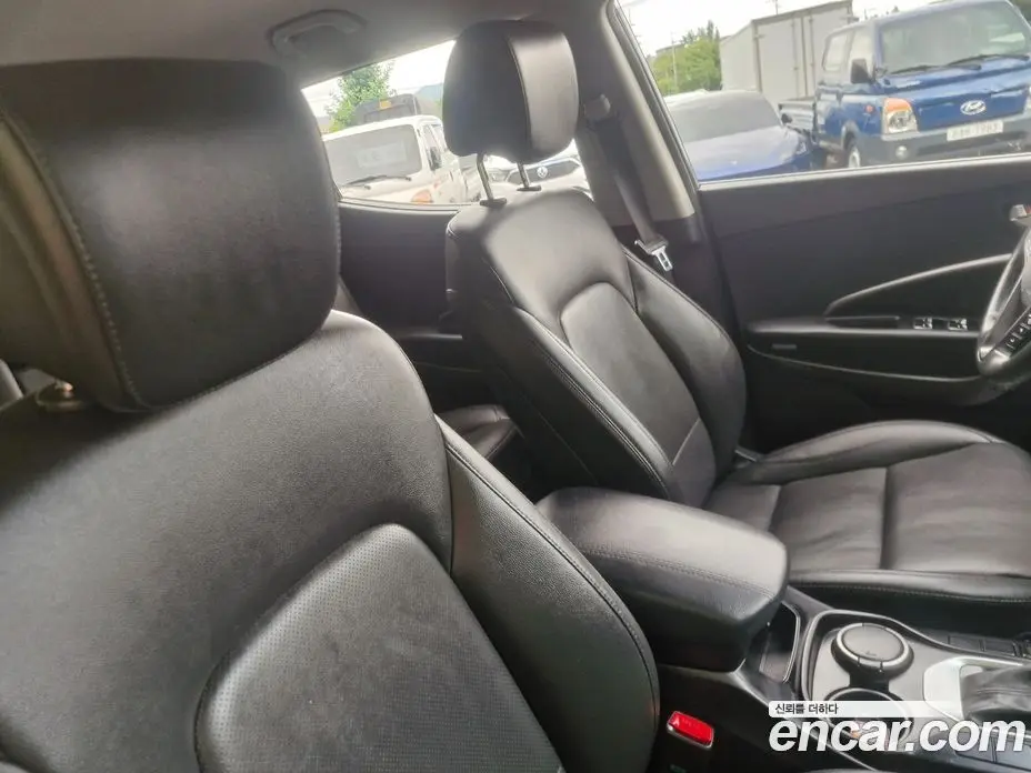 Hyundai Santa Fe 2016 2.0 автомат (гидро), фото 9