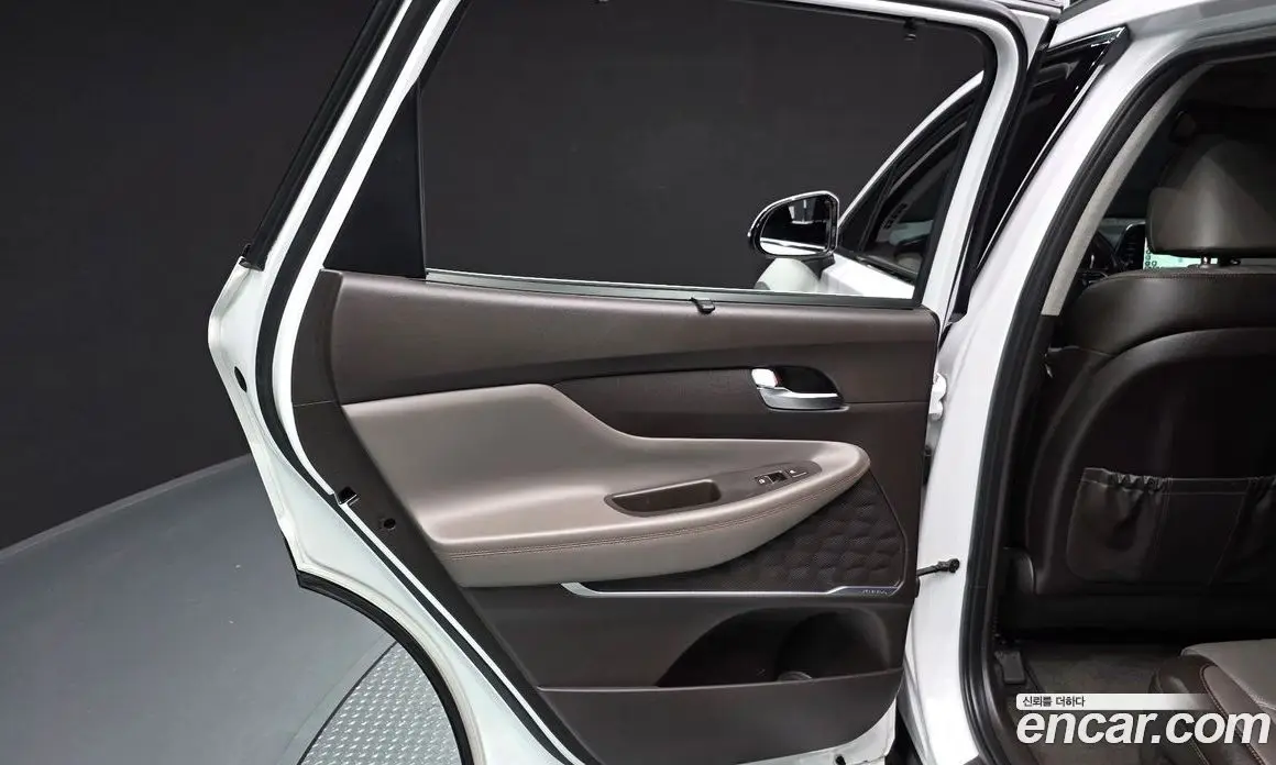 Hyundai Santa Fe 2018 2.0 автомат (гидро), фото 15