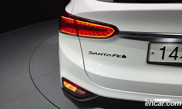 Hyundai Santa Fe 2018 2.0 автомат (гидро), миниатюра 9