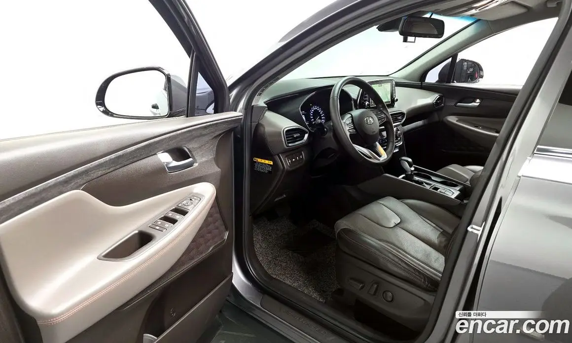 Hyundai Santa Fe 2018 2.0 автомат (гидро), фото 13