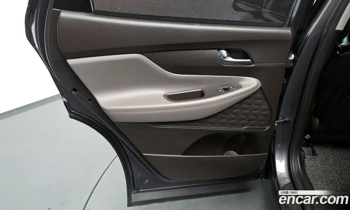 Hyundai Santa Fe 2018 2.0 автомат (гидро), фото 14