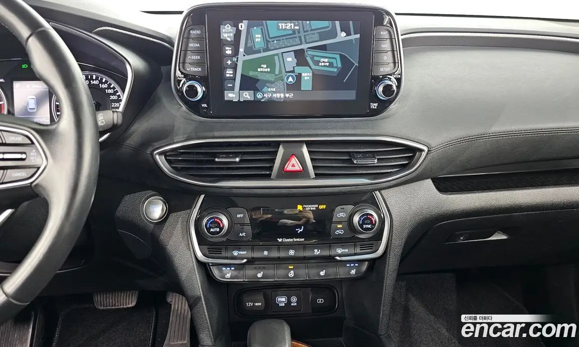 Hyundai Santa Fe 2018 2.0 автомат (гидро), фото 12