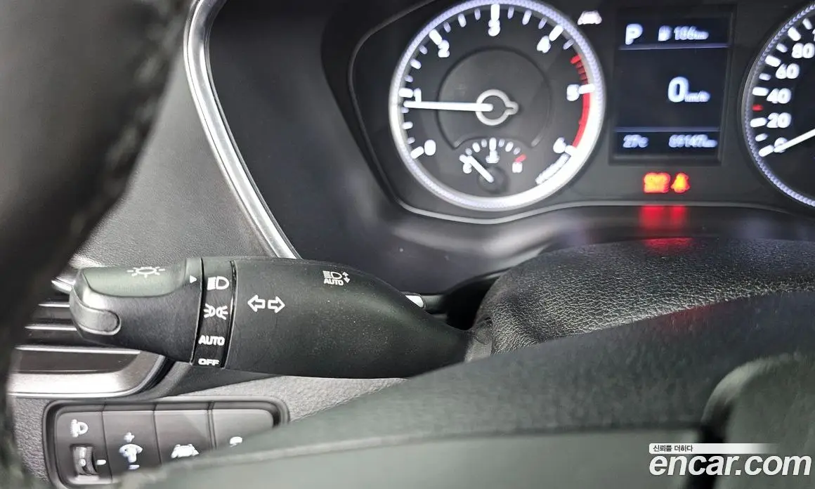 Hyundai Santa Fe 2018 2.0 автомат (гидро), фото 17