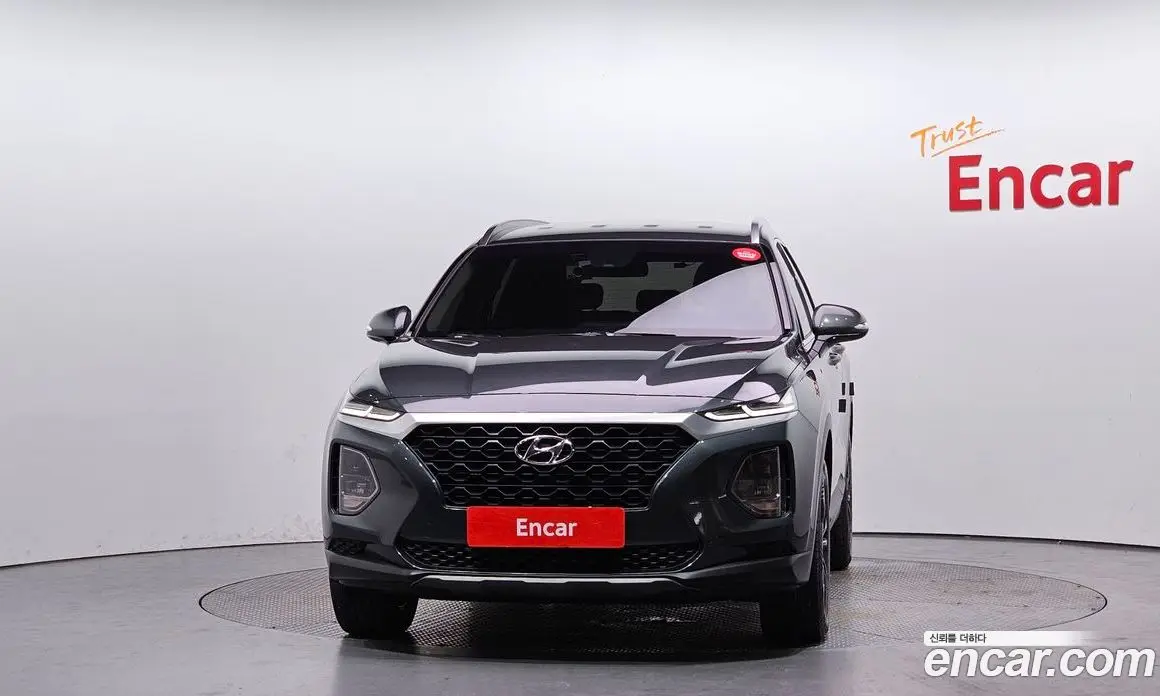 Hyundai Santa Fe 2018 2.0 автомат (гидро), фото 3