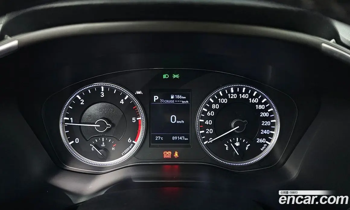 Hyundai Santa Fe 2018 2.0 автомат (гидро), фото 8