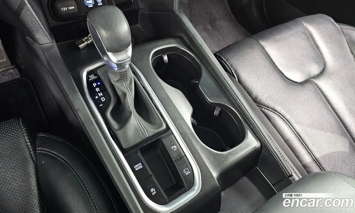 Hyundai Santa Fe 2018 2.0 автомат (гидро), фото 9