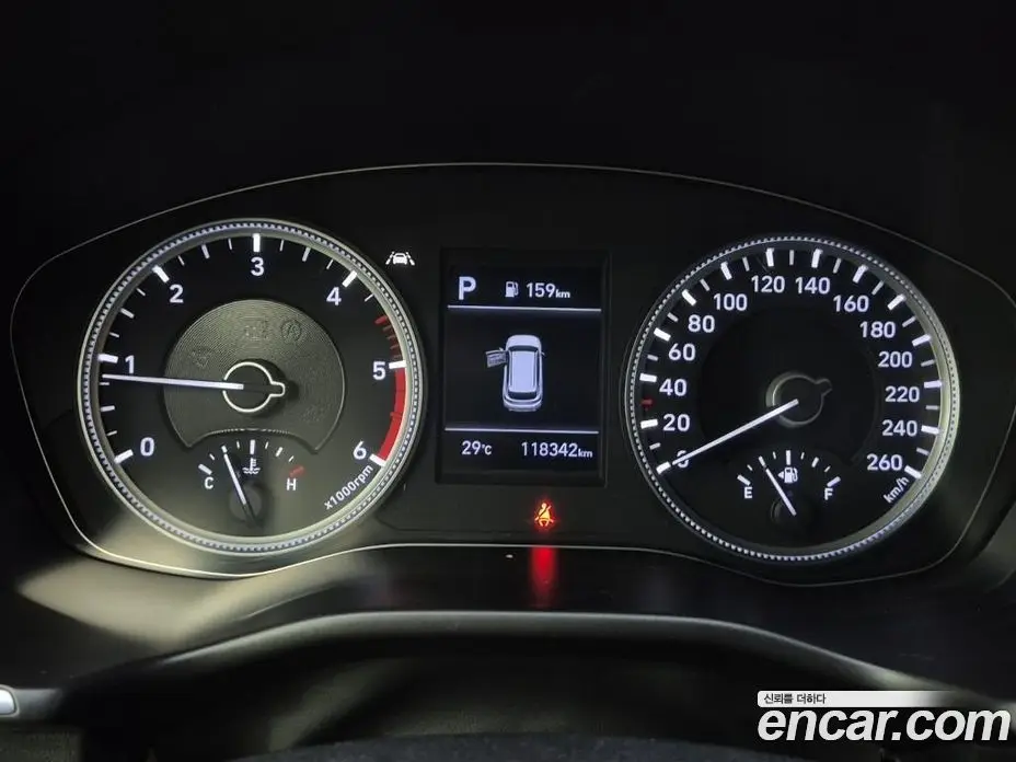 Hyundai Santa Fe 2018 2.0 автомат (гидро), фото 5