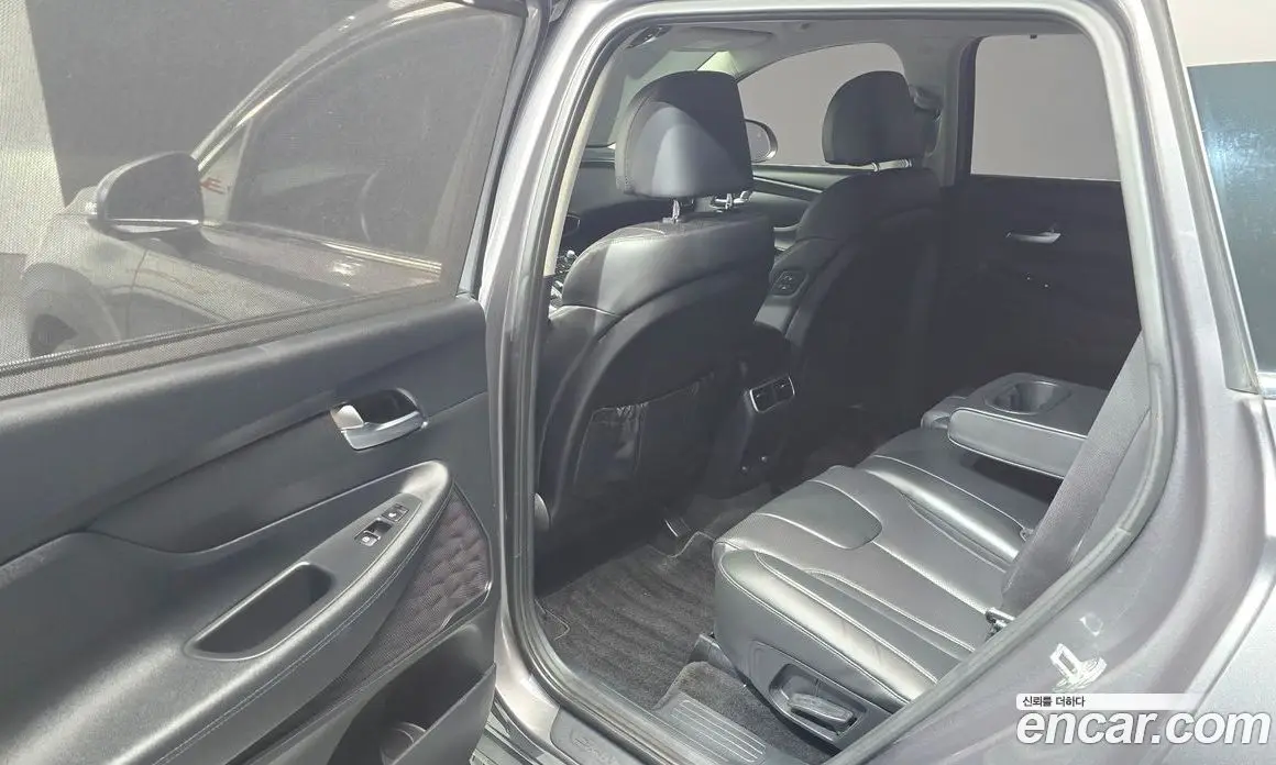 Hyundai Santa Fe 2022 2.2 автомат (гидро), фото 11