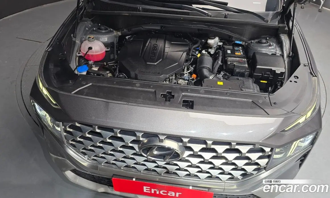 Hyundai Santa Fe 2022 2.2 автомат (гидро), фото 6
