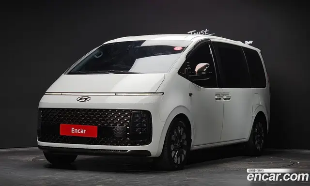 Hyundai Staria, 2021, 280 536 км