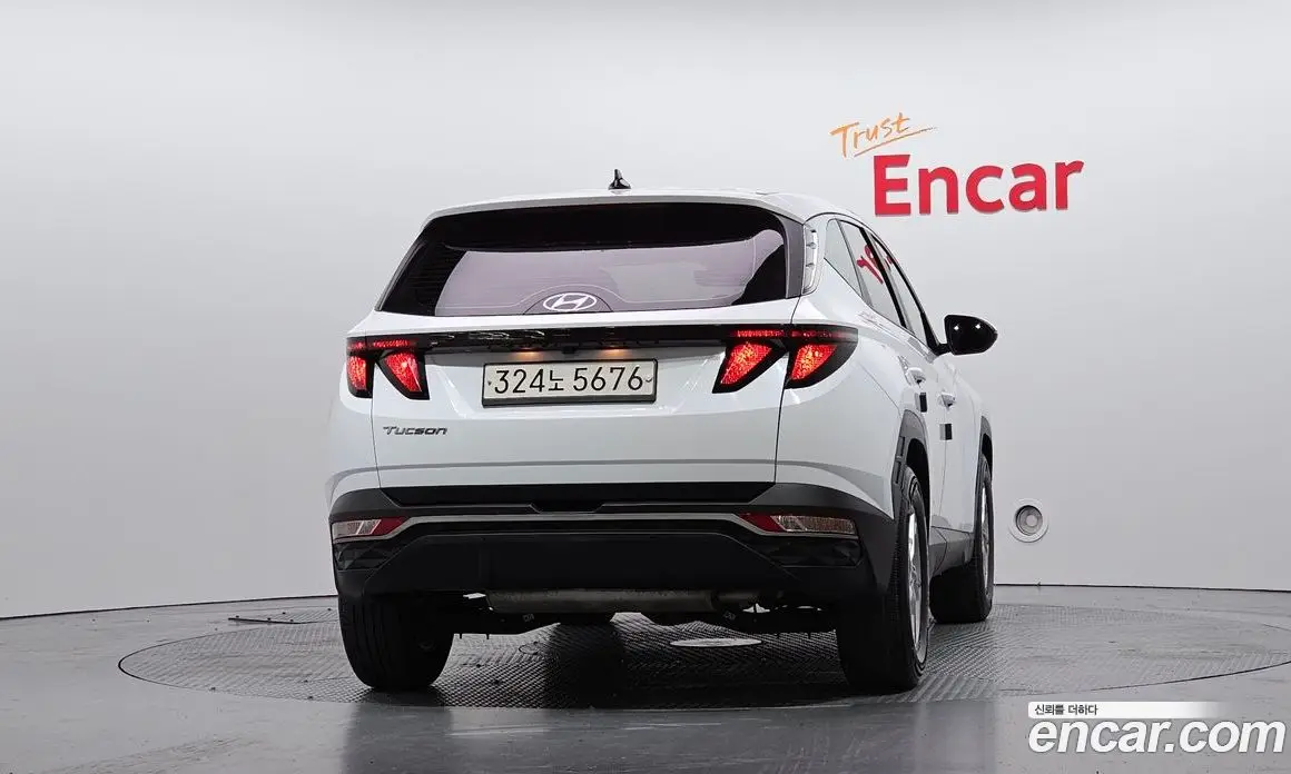 Hyundai Tucson 2022 1.6 автомат (гидро), фото 4