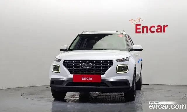 Hyundai Venue 2019 1.6 автомат (гидро), миниатюра 3