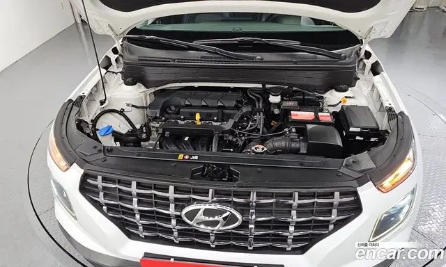 Hyundai Venue 2019 1.6 автомат (гидро), миниатюра 6