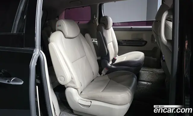 Kia Carnival 2018 2.2 автомат (гидро), миниатюра 12
