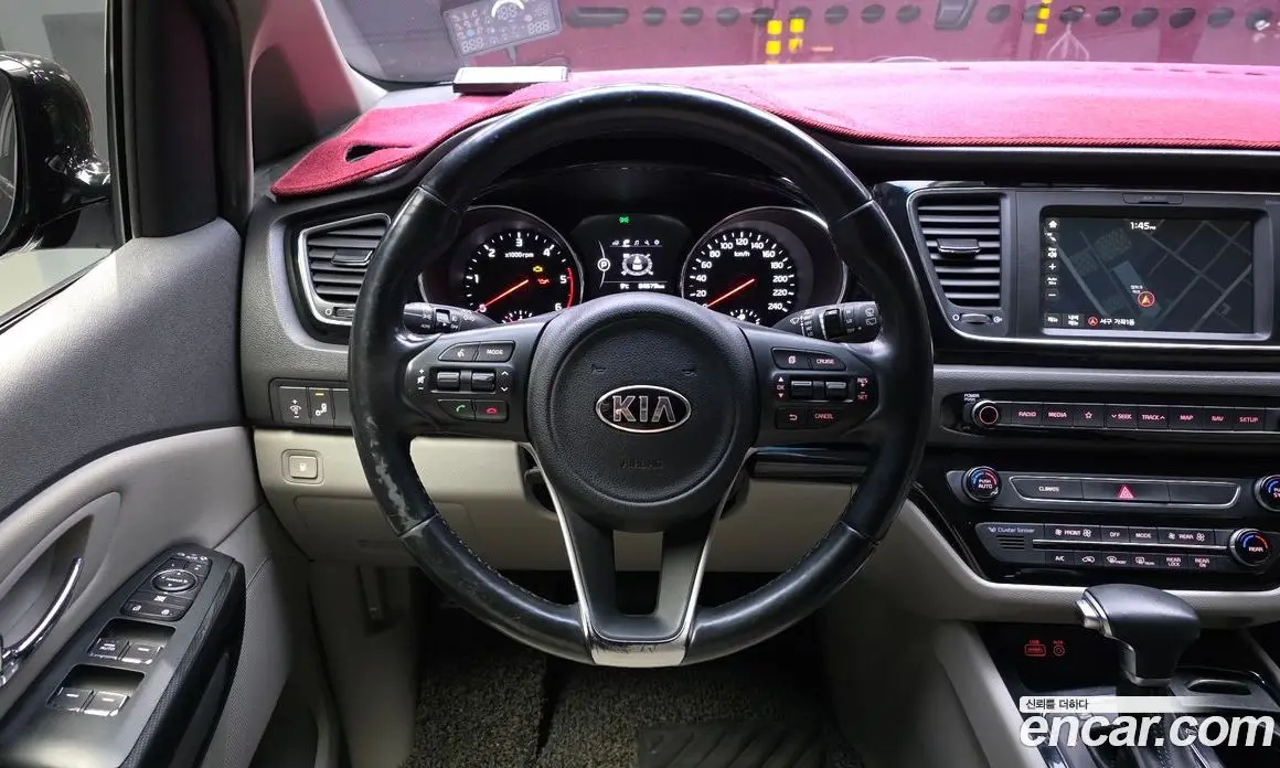 Kia Carnival 2018 2.2 автомат (гидро), фото 13
