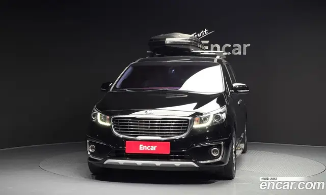 Kia Carnival 2018 2.2 автомат (гидро), миниатюра 3