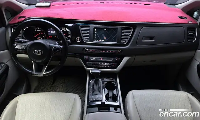 Kia Carnival 2018 2.2 автомат (гидро), миниатюра 7