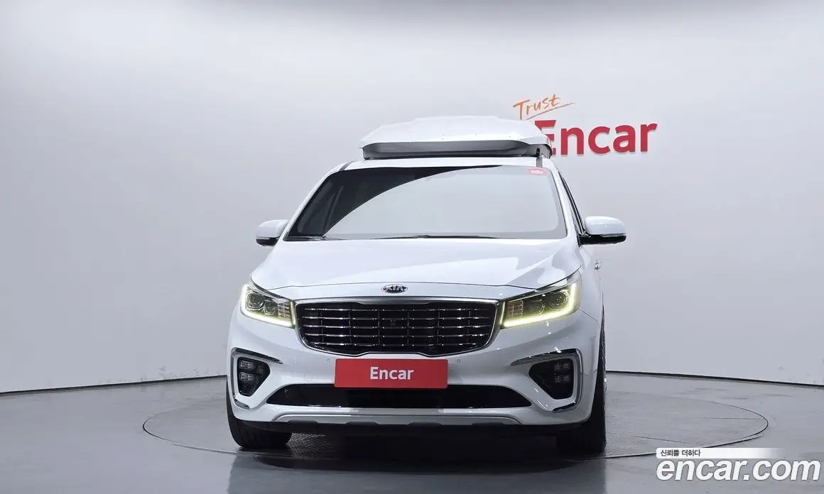 Kia Carnival 2018 2.2 автомат (гидро), фото 3
