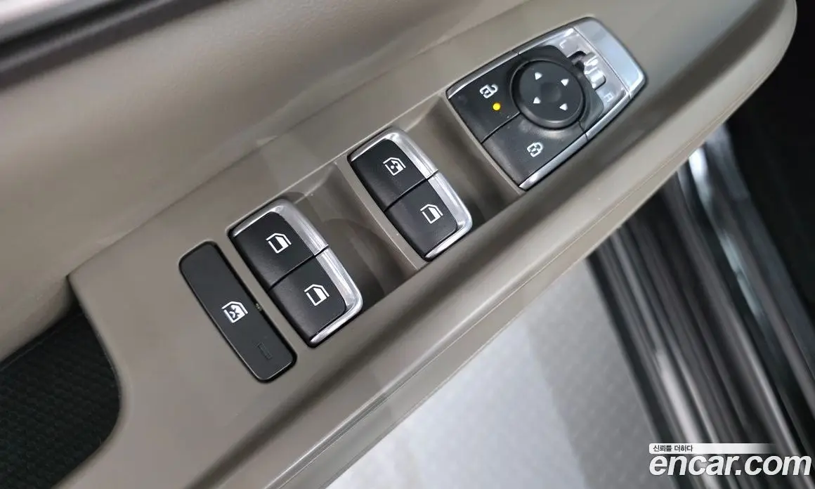Kia Carnival 2024 2.2 автомат (гидро), фото 18
